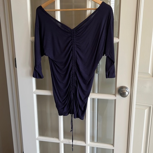 Gap Navy Top size XS - Picture 2 of 6